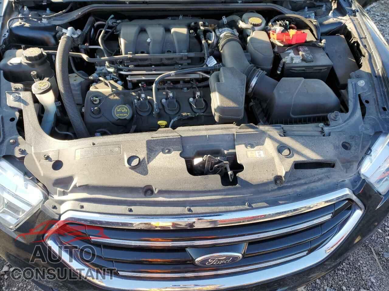 FORD TAURUS 2017 - 1FAHP2F80HG104083