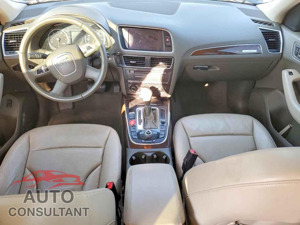 AUDI Q5 2012 - WA1LFAFP2CA048307