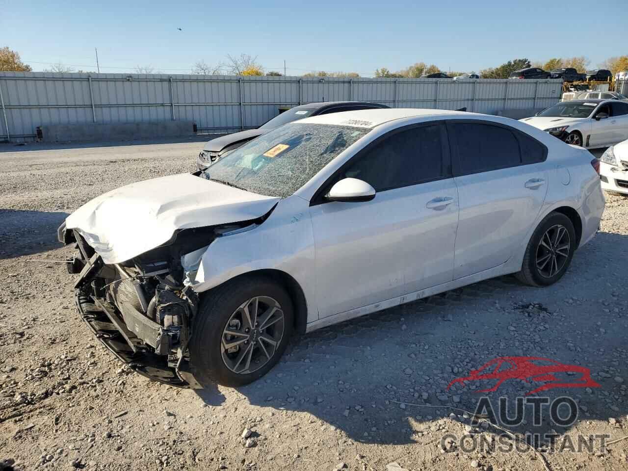 KIA FORTE 2024 - 3KPF24AD0RE710419