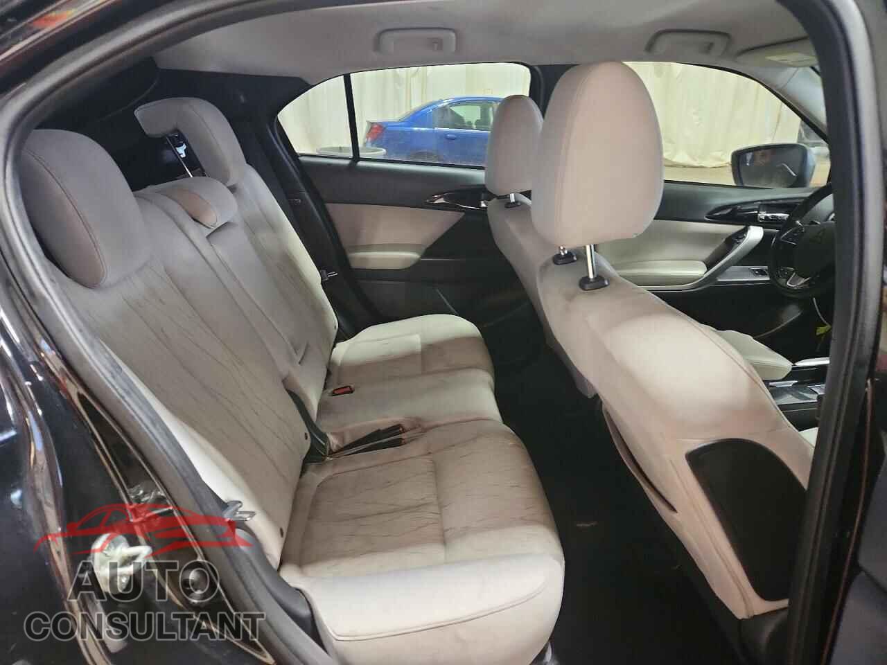 MITSUBISHI ECLIPSE 2019 - JA4AT5AA0KZ023772