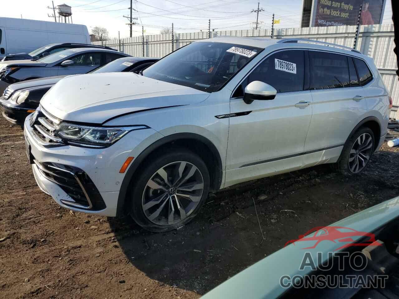 VOLKSWAGEN TIGUAN 2022 - 3VV4B7AXXNM021573