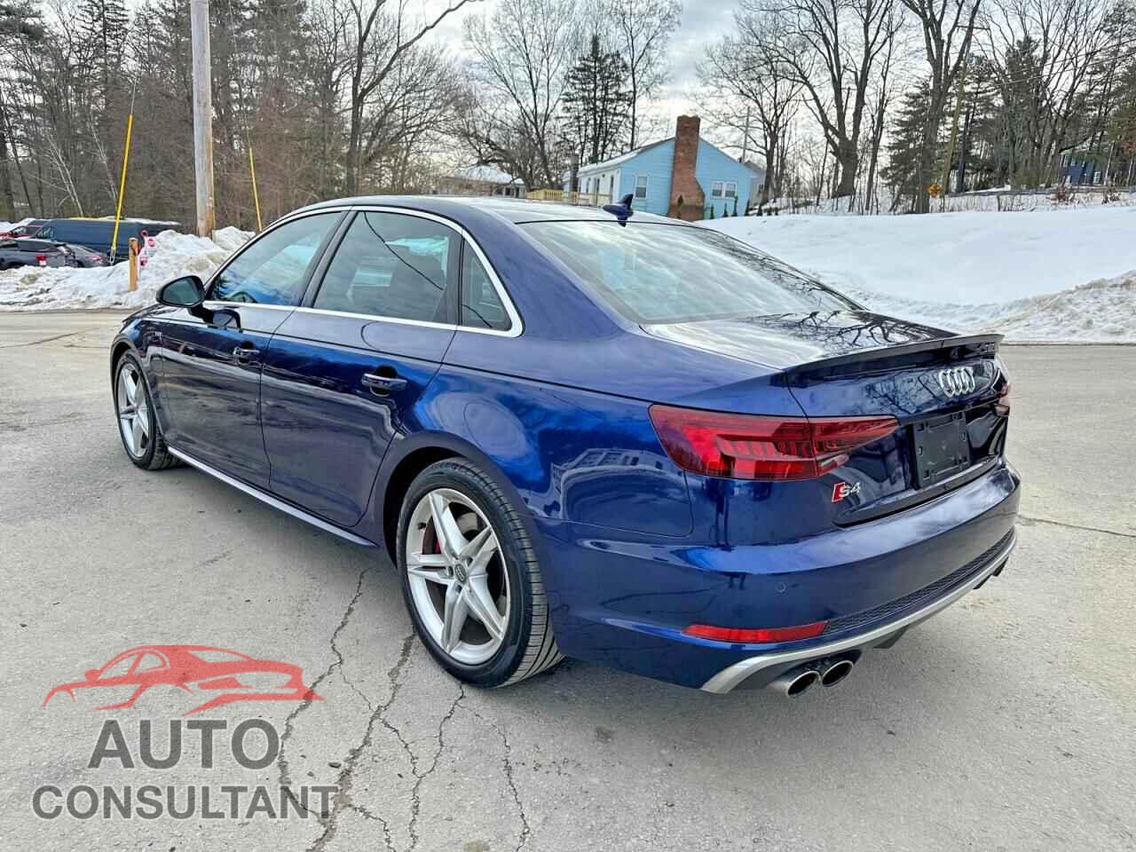 AUDI S4/RS4 2018 - WAUC4AF44JA234040