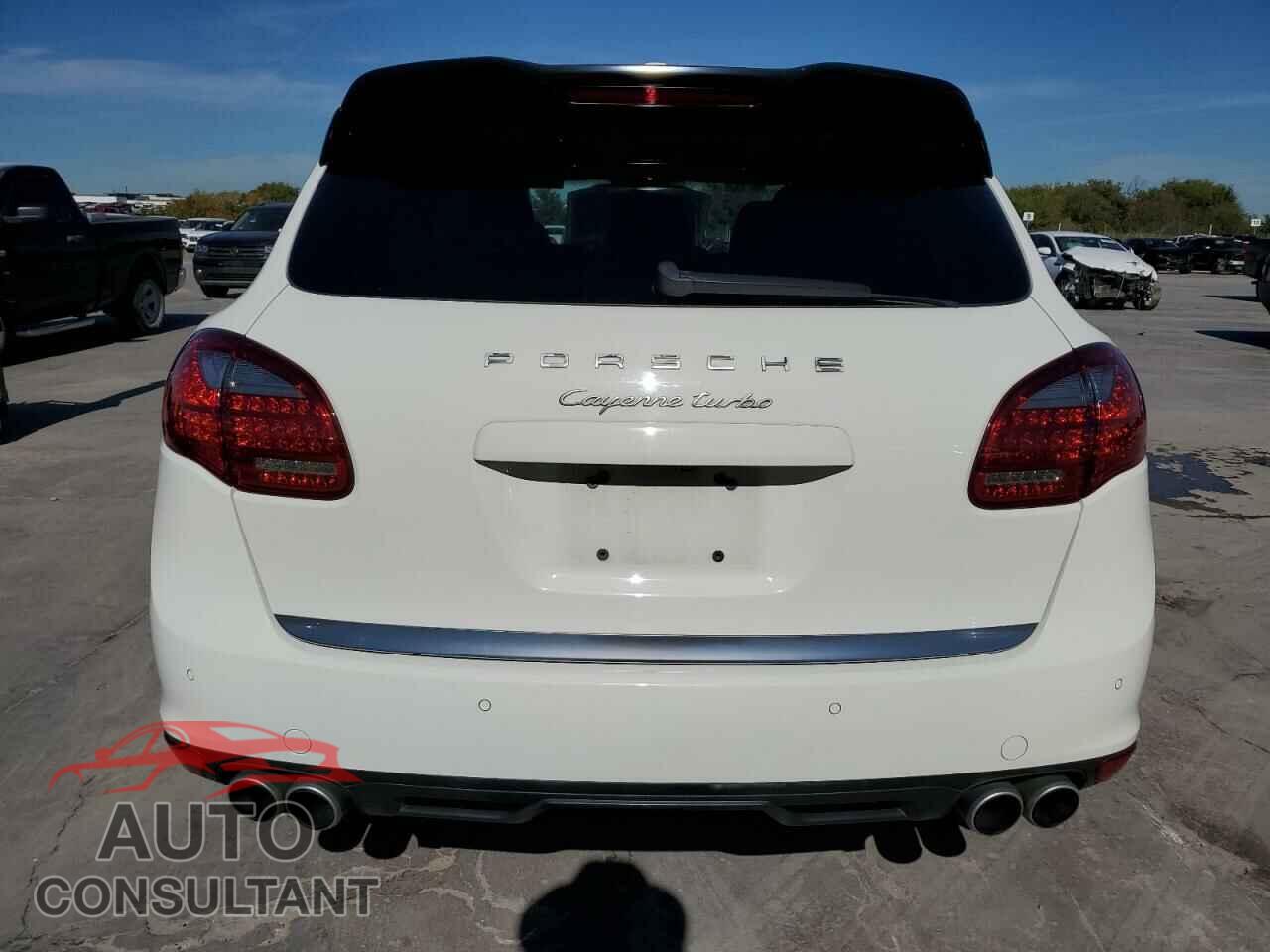 PORSCHE CAYENNE 2012 - WP1AC2A22CLA81138