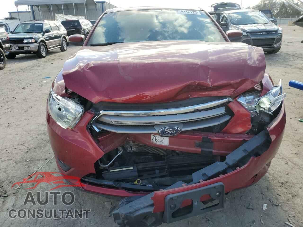 FORD TAURUS 2017 - 1FAHP2E82HG125860
