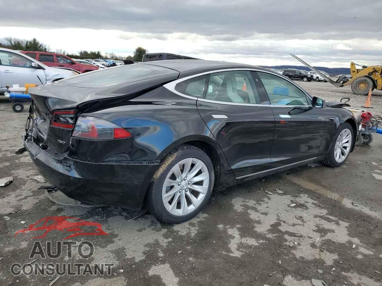 TESLA MODEL S 2018 - 5YJSA1E22JF290766