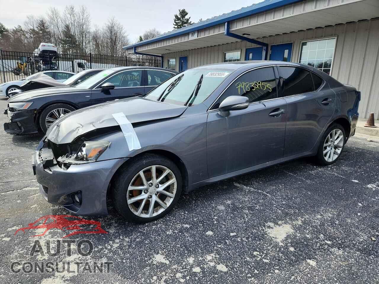 LEXUS IS 2013 - JTHCF5C24D5063082