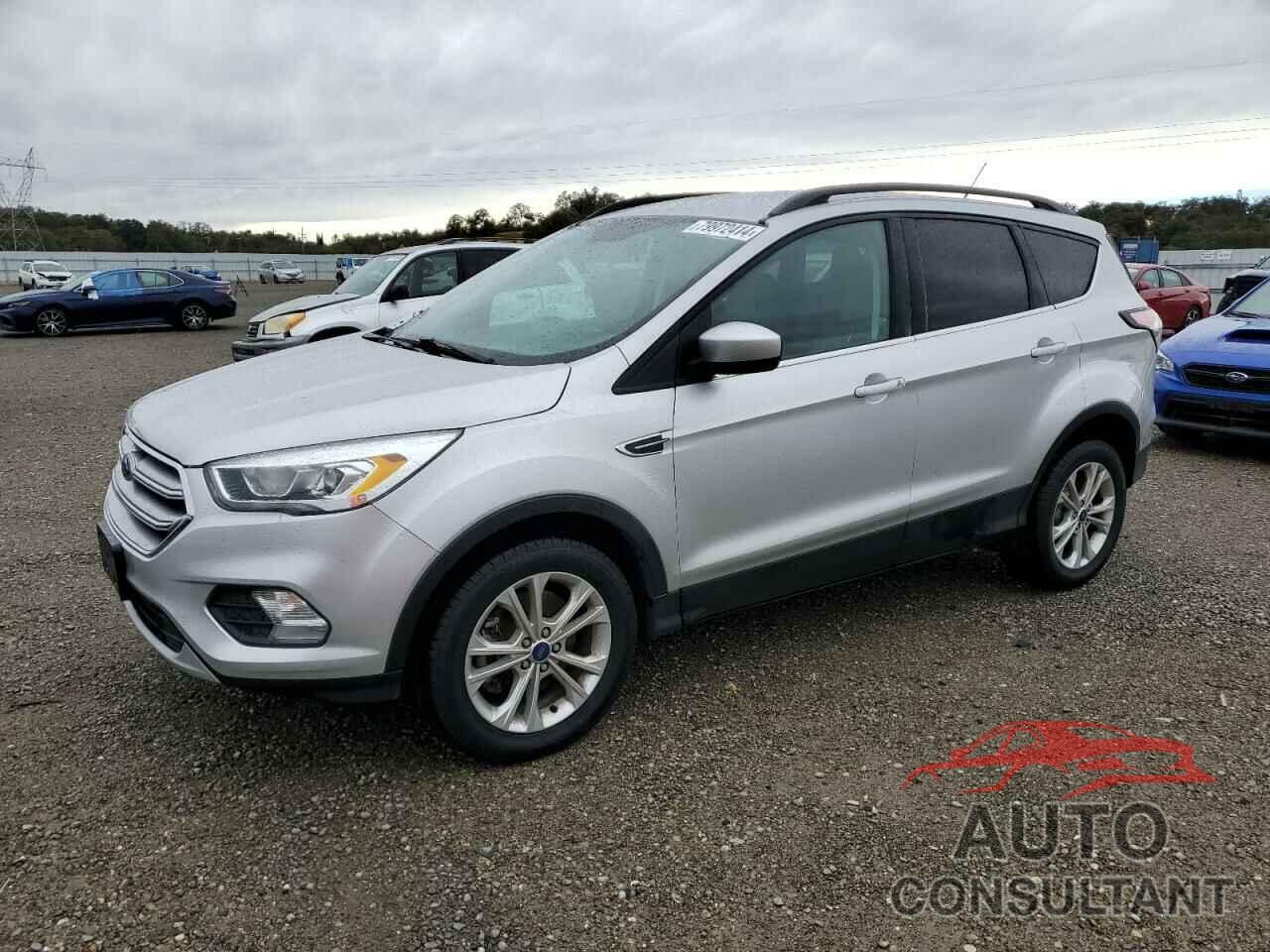 FORD ESCAPE 2017 - 1FMCU9G90HUC02623