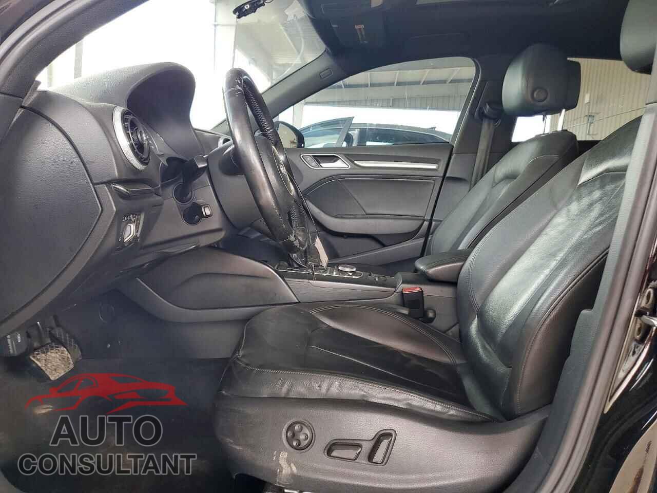 AUDI A3 2016 - WAUA7GFF6G1033154