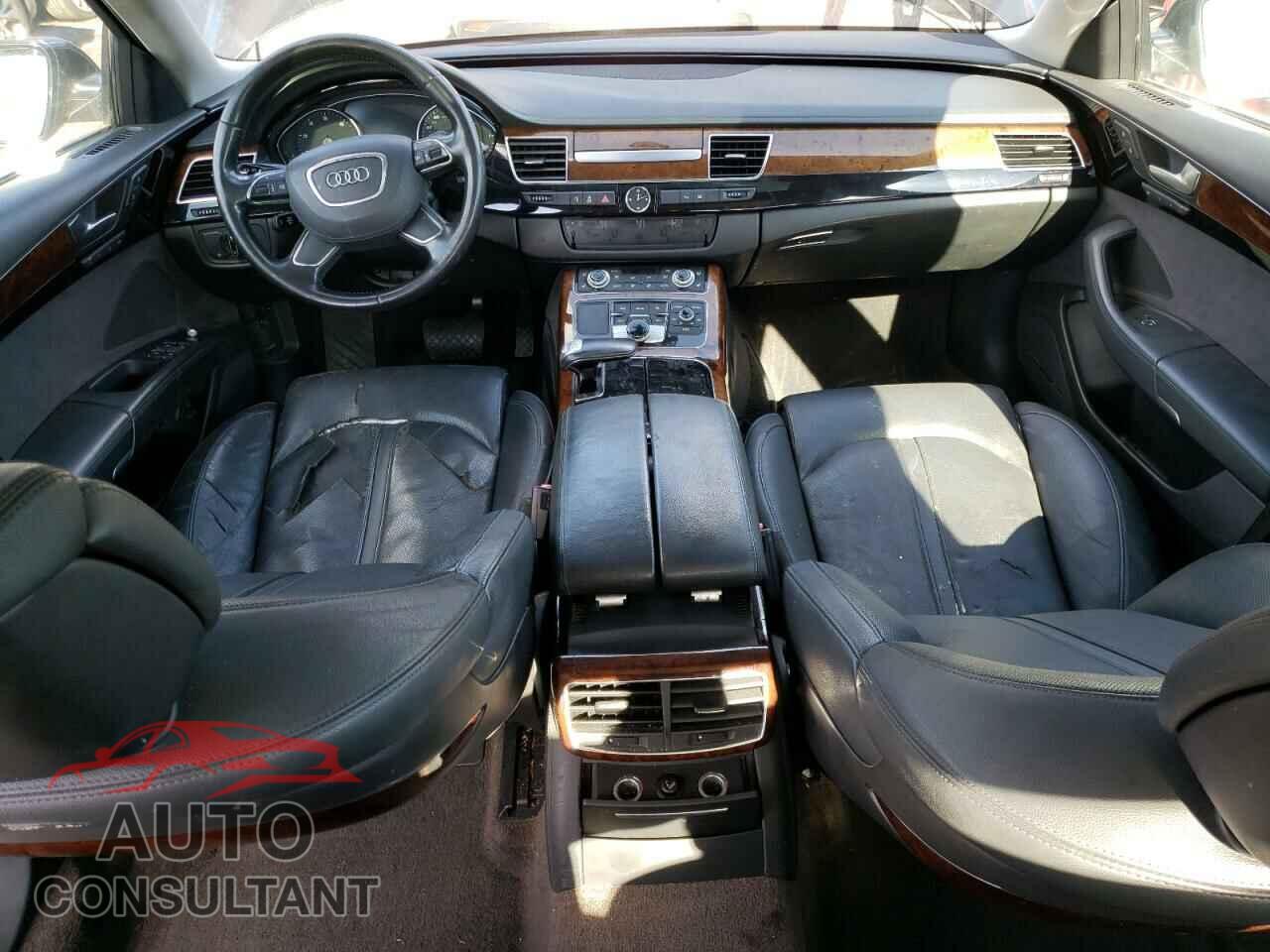 AUDI A8 2011 - WAURVAFD0BN018199