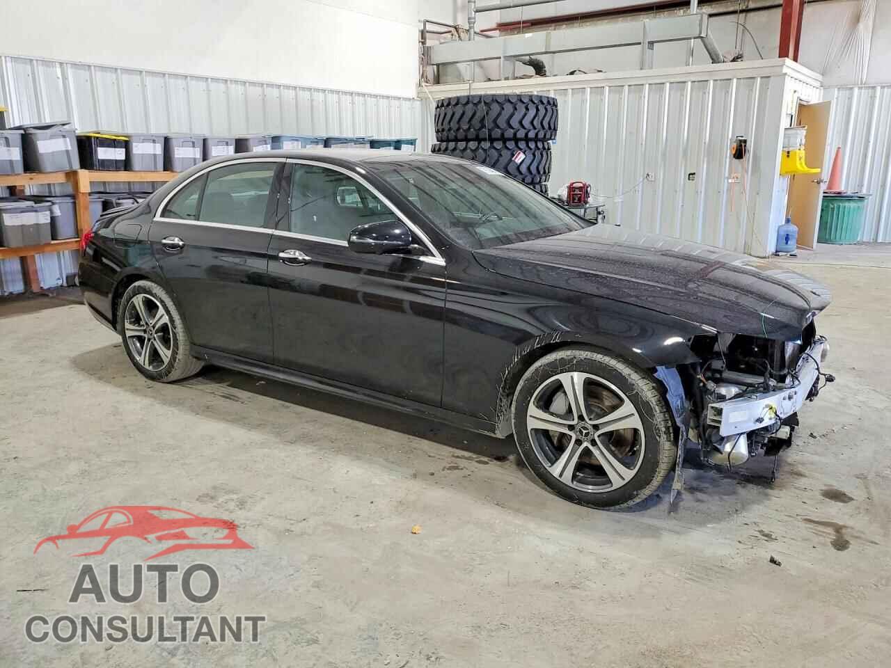 MERCEDES-BENZ E 2017 - WDDZF4KB3HA265180