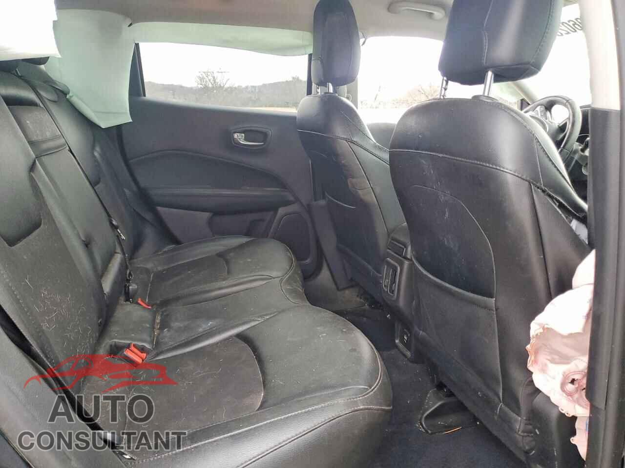 JEEP COMPASS 2020 - 3C4NJDBB7LT145746