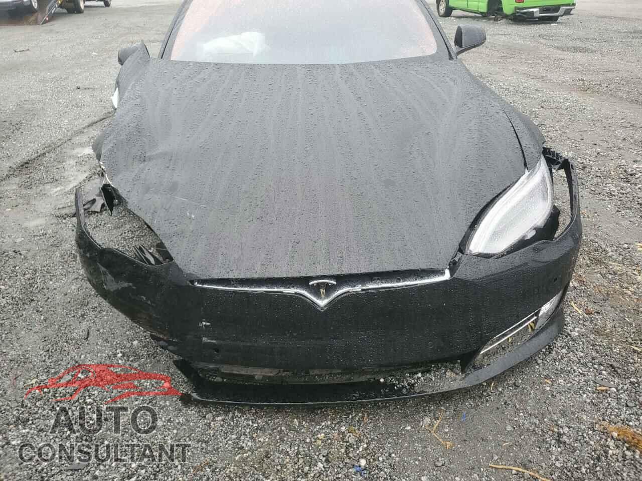 TESLA MODEL S 2020 - 5YJSA1E23LF409332