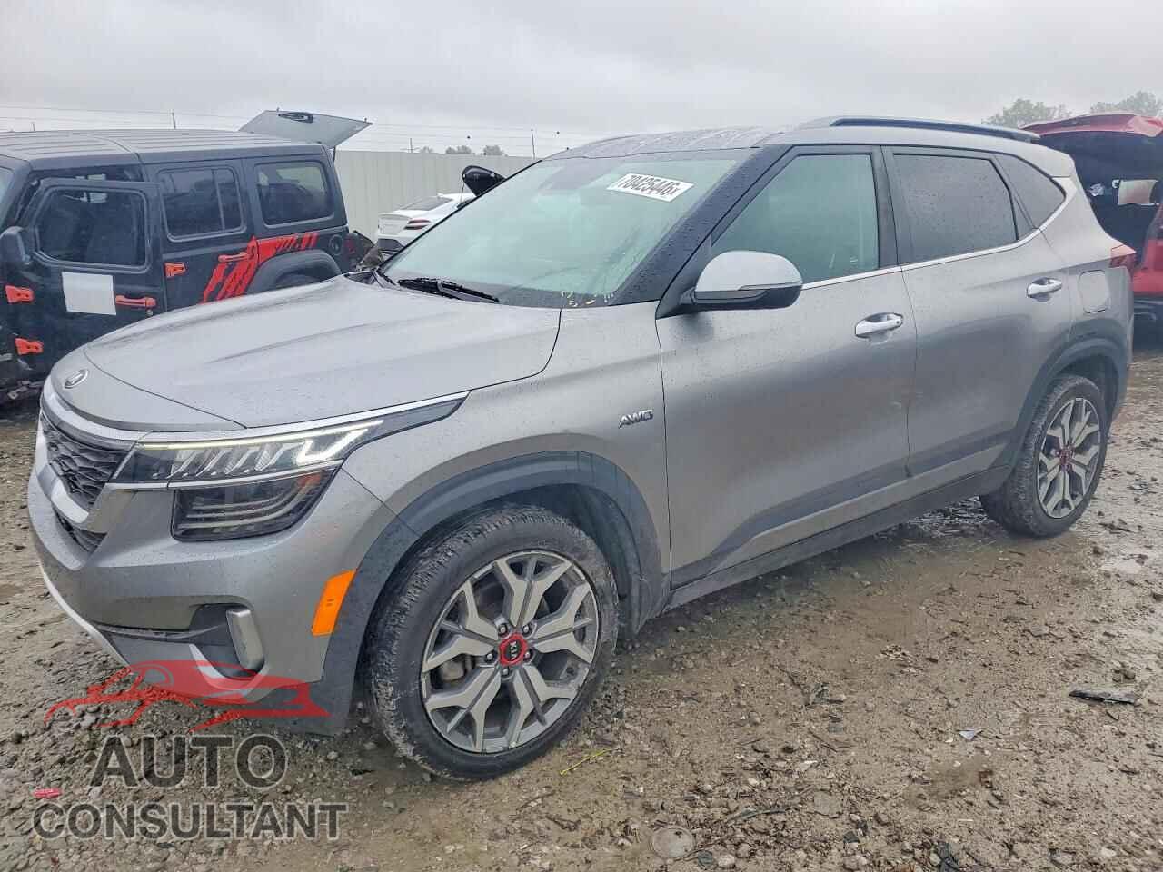 KIA SELTOS 2021 - KNDETCA25M7059217