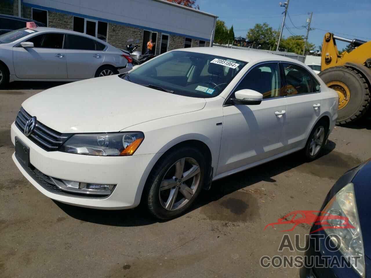 VOLKSWAGEN PASSAT 2015 - 1VWAT7A31FC102537