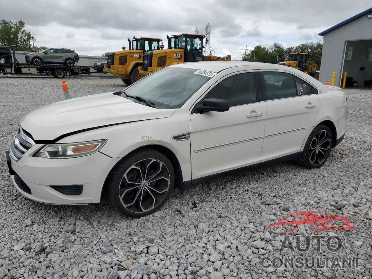 FORD TAURUS 2011 - 1FAHP2DW0BG131714