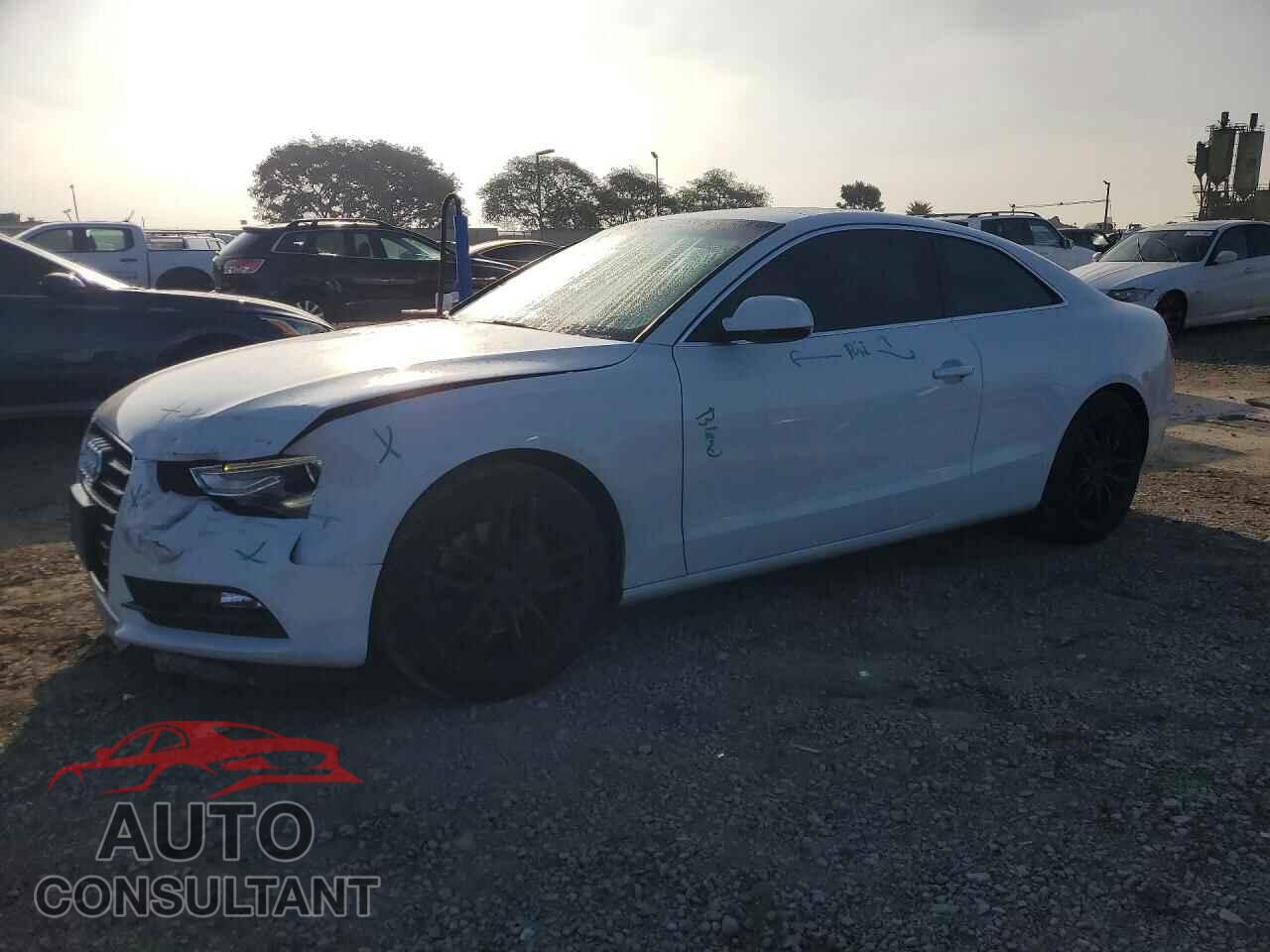 AUDI A5 2013 - WAULFAFR0DA035691