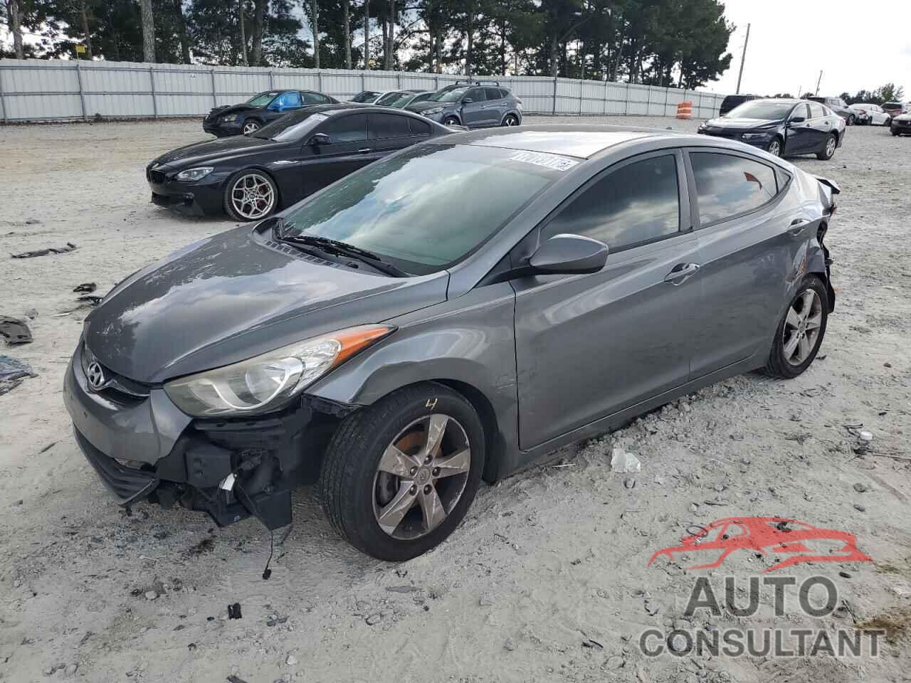 HYUNDAI ELANTRA 2013 - 5NPDH4AE3DH375479