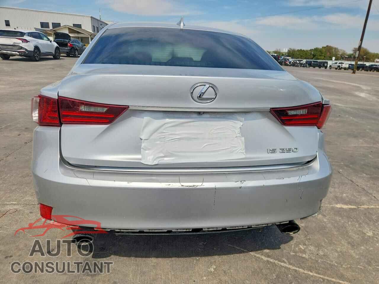 LEXUS IS 2014 - JTHBF1D27E5039931