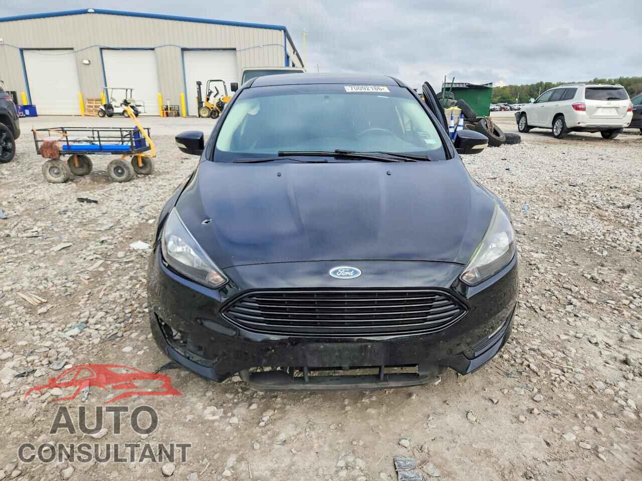 FORD FOCUS 2018 - 1FADP3FE6JL204471