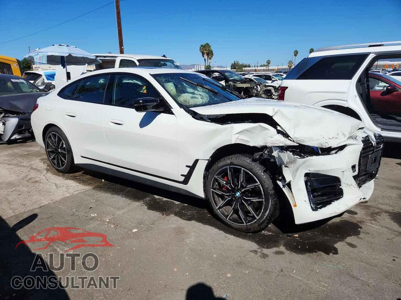 BMW M4 2026 - WBA63FB00TFW87481