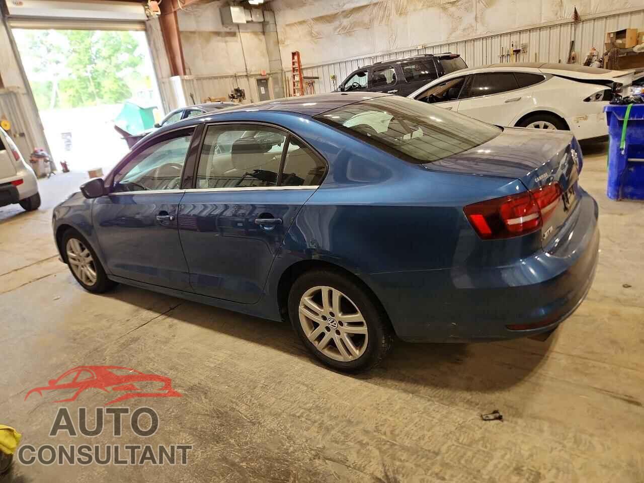 VOLKSWAGEN JETTA 2017 - 3VW2B7AJ8HM367690