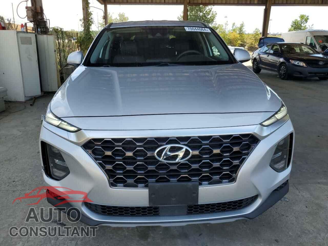 HYUNDAI SANTA FE 2019 - 5NMS2CAD9KH100168
