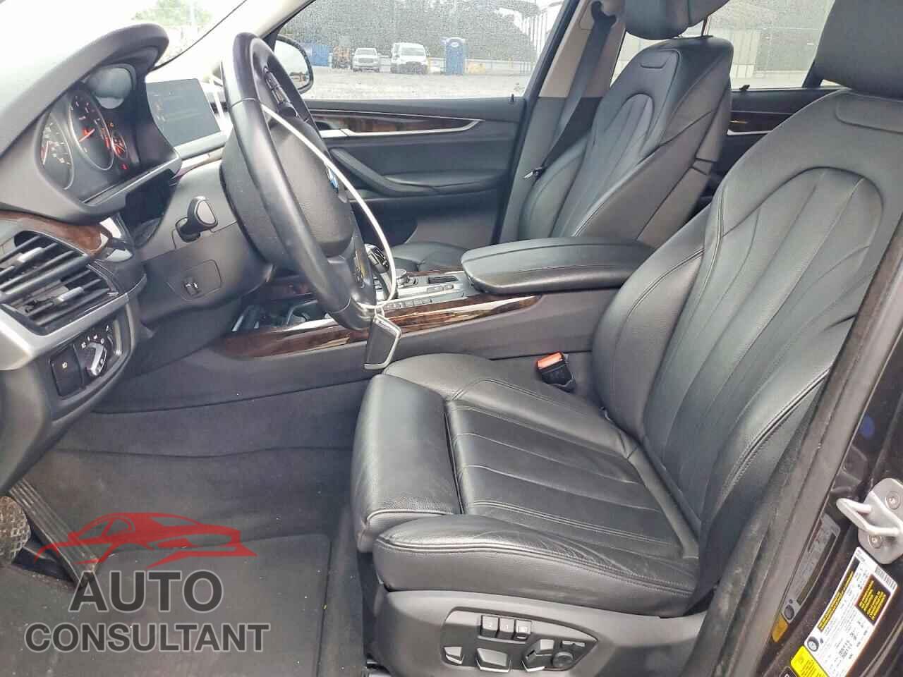 BMW X5 2015 - 5UXKR6C58F0J77573