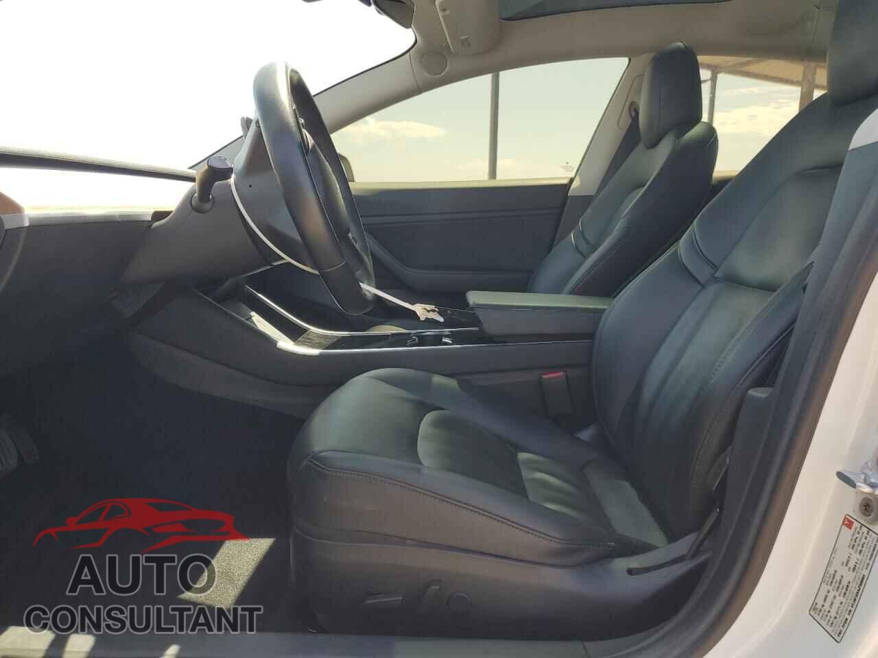 TESLA MODEL 3 2018 - 5YJ3E1EA4JF006554