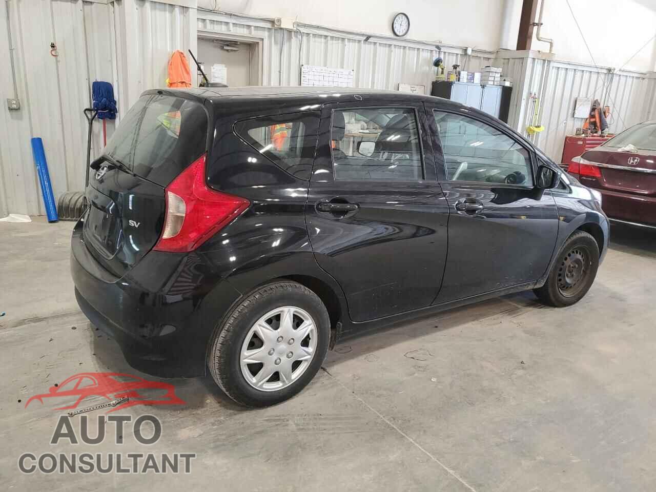 NISSAN VERSA 2017 - 3N1CE2CP3HL360612