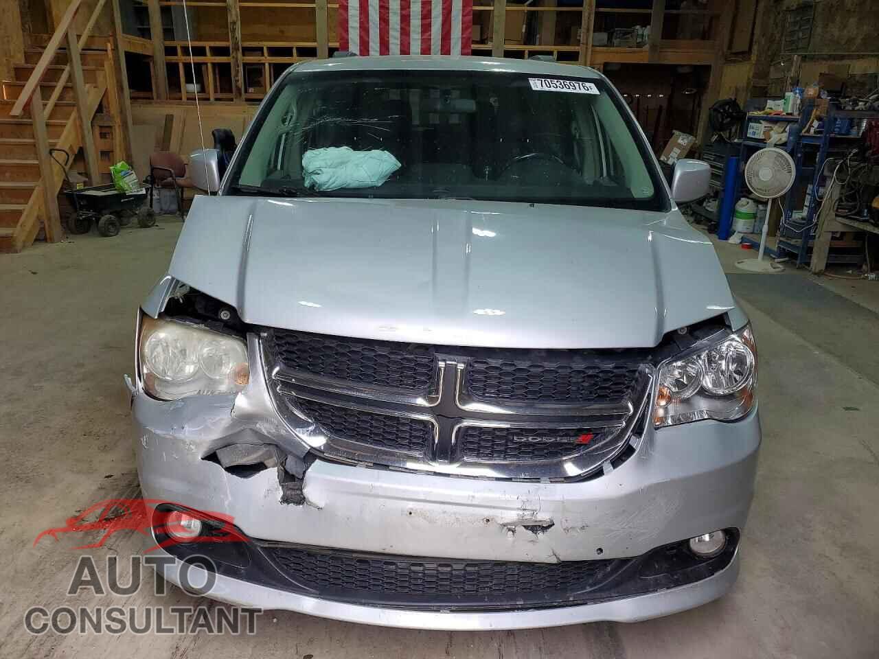 DODGE CARAVAN 2011 - 2D4RN5DG2BR679021