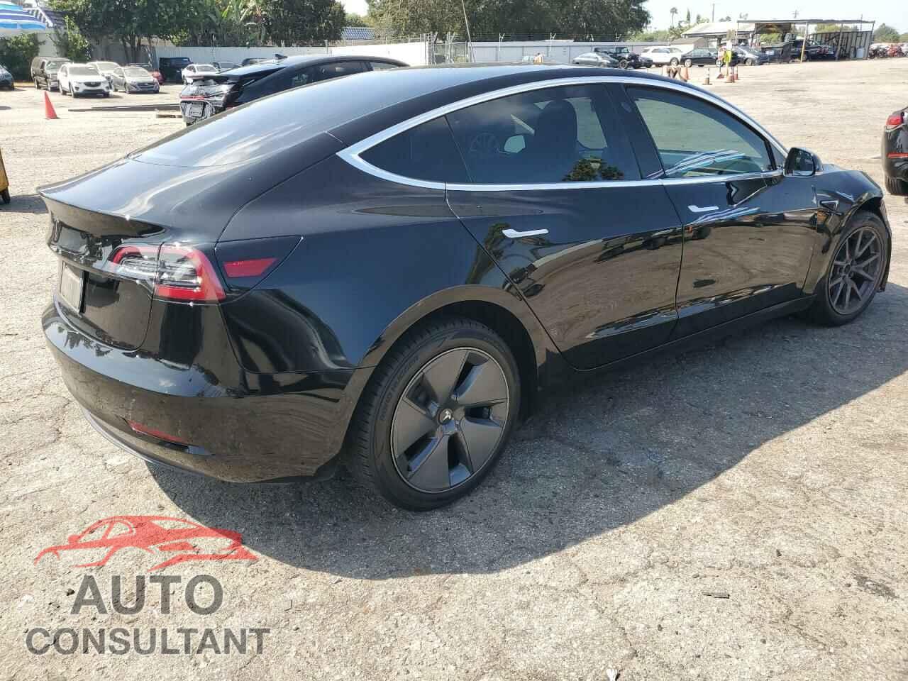 TESLA MODEL 3 2020 - 5YJ3E1EA0LF802155