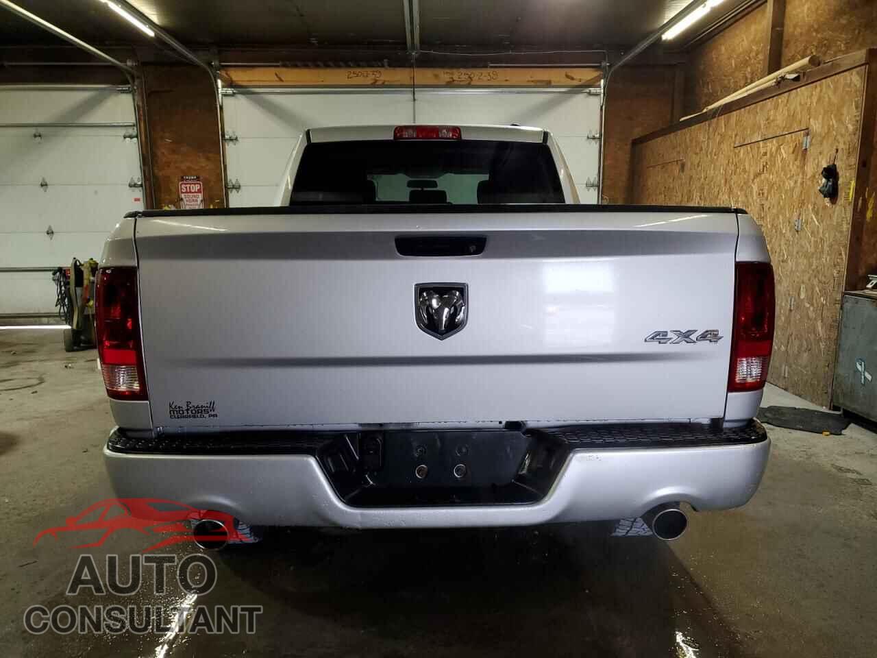 DODGE RAM 1500 2012 - 1C6RD7FT5CS164740