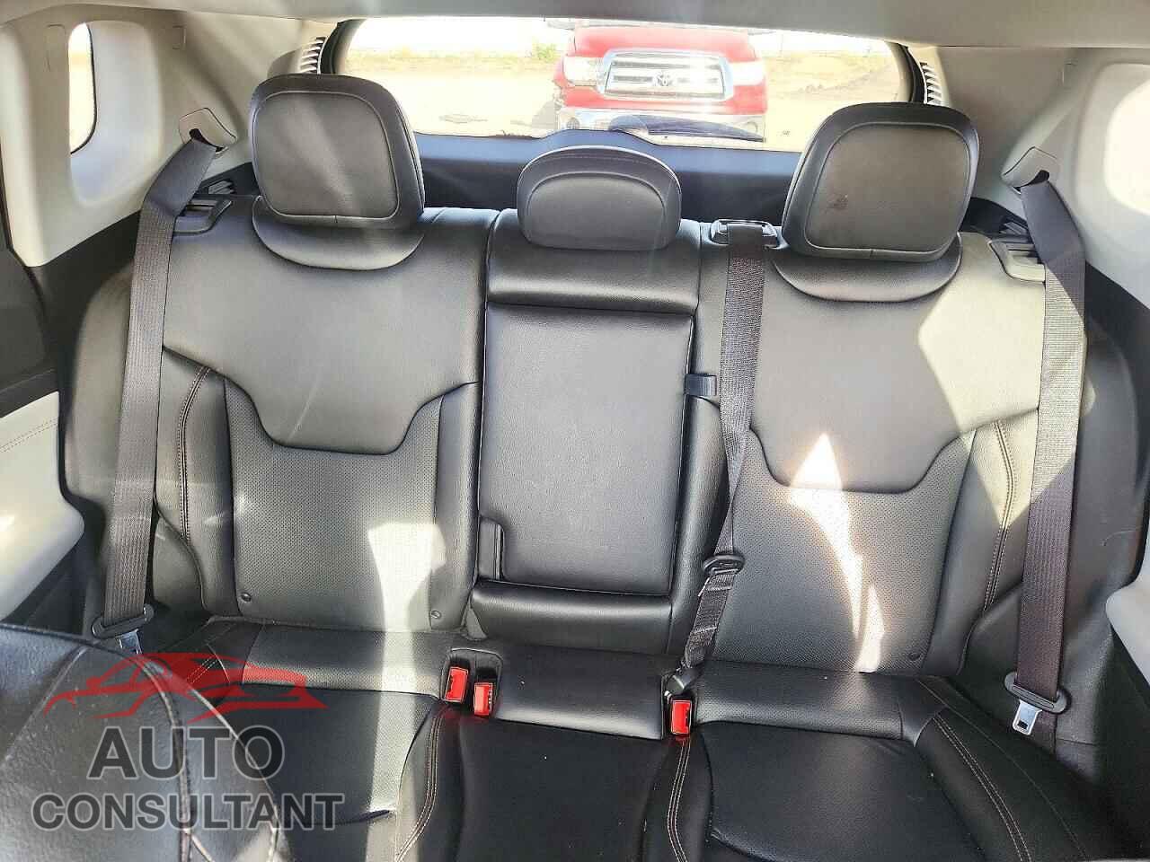 JEEP COMPASS 2022 - 3C4NJDCB5NT145164