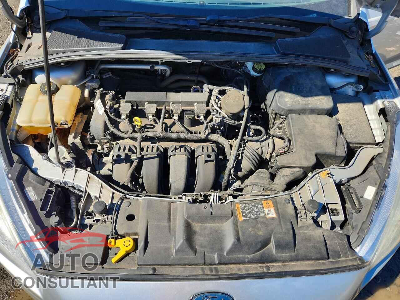 FORD FOCUS 2016 - 1FADP3E23GL201589