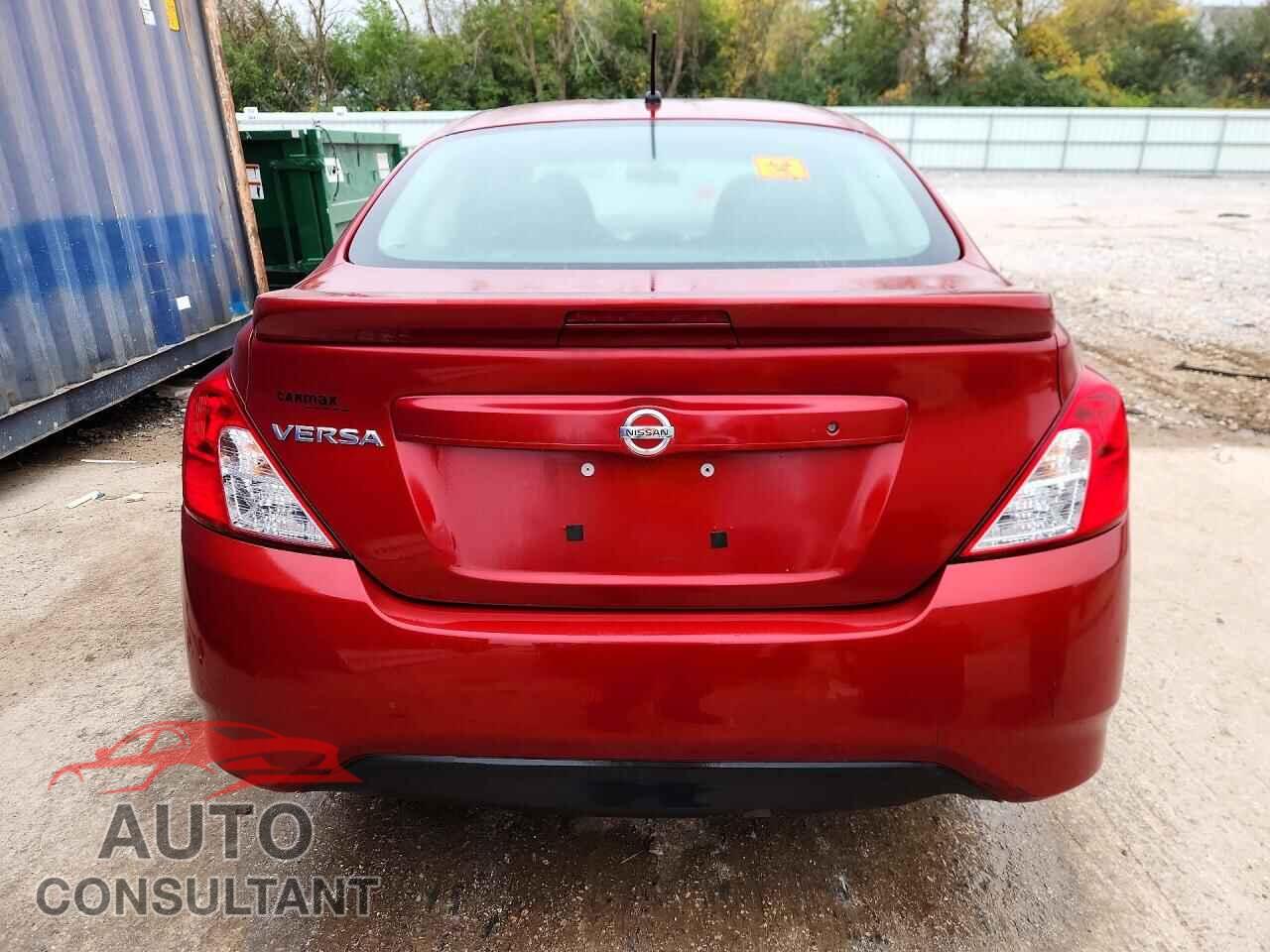 NISSAN VERSA 2017 - 3N1CN7AP3HL849852