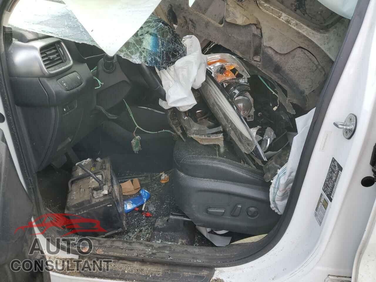KIA SORENTO 2016 - 5XYPHDA50GG004563
