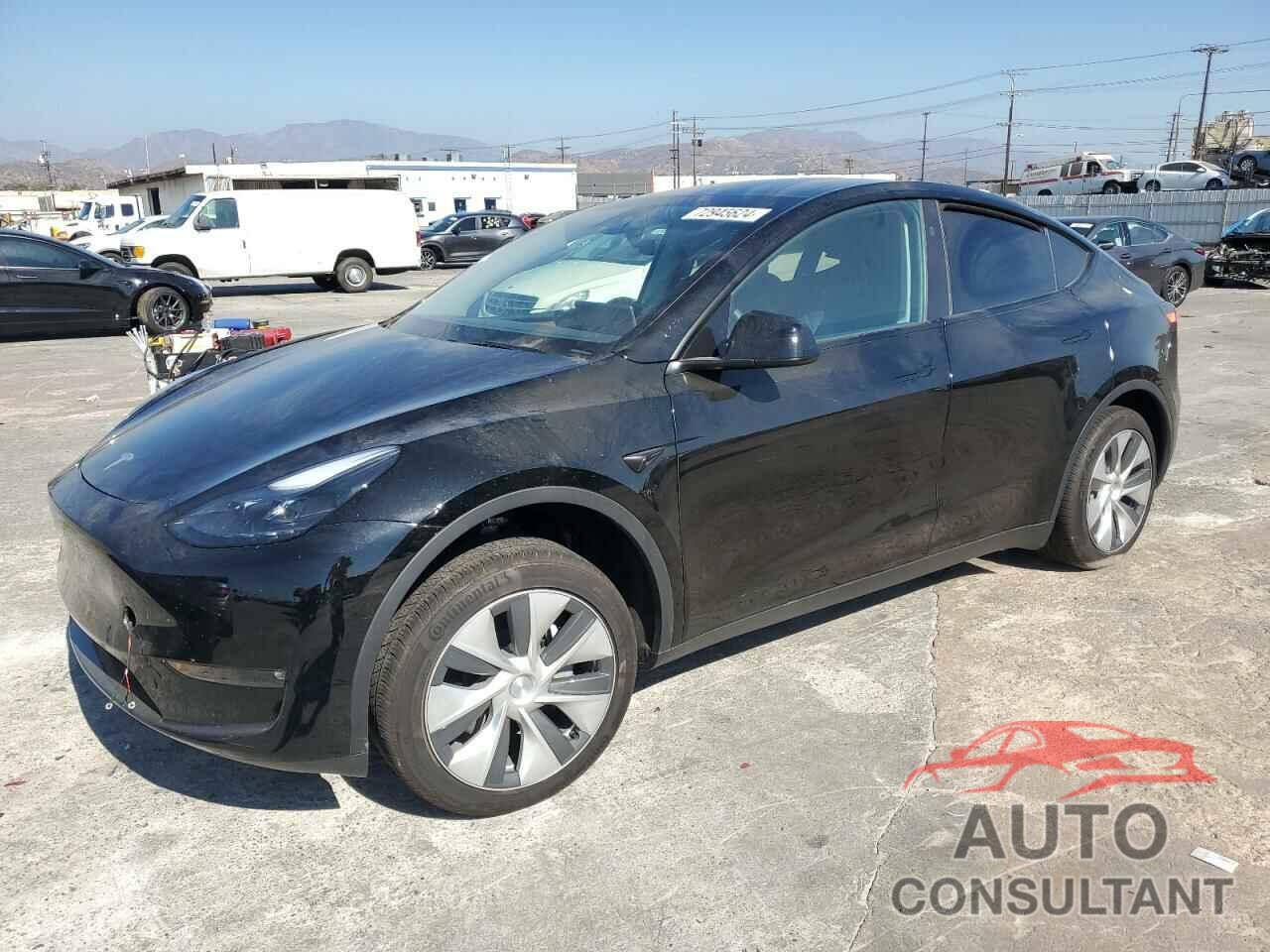 TESLA MODEL Y 2023 - 7SAYGDED1PF979477