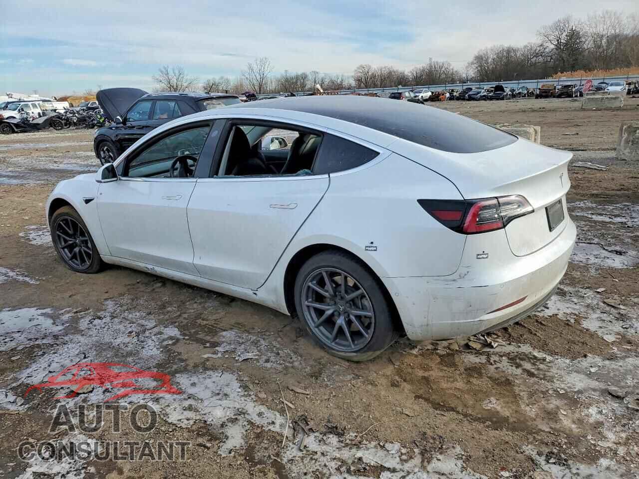TESLA MODEL 3 2019 - 5YJ3E1EA0KF482527