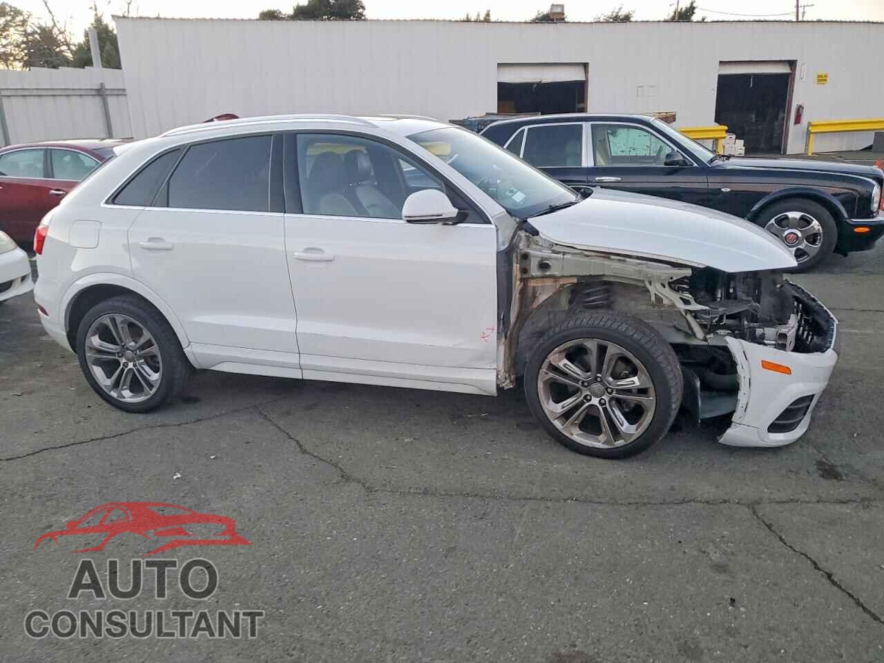 AUDI Q3 2016 - WA1EFCFS9GR022075