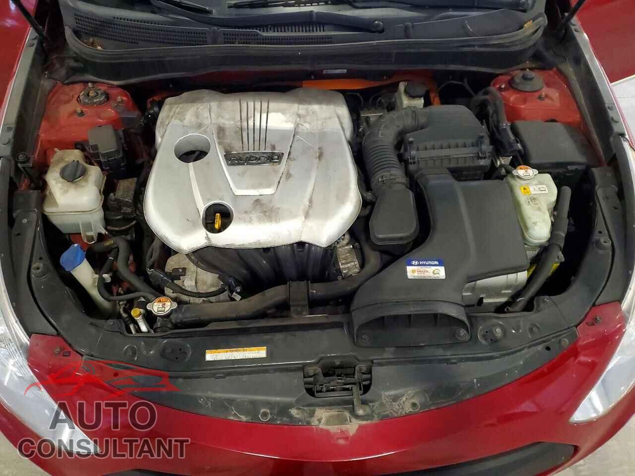 HYUNDAI SONATA 2012 - KMHEC4A48CA021940