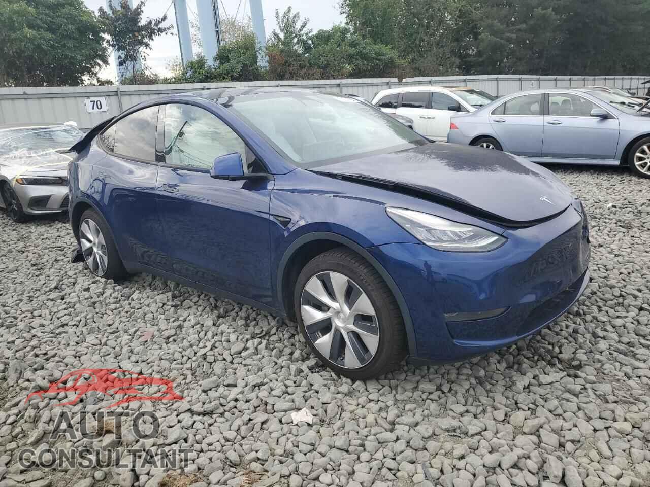 TESLA MODEL Y 2020 - 5YJYGDEE4LF020963