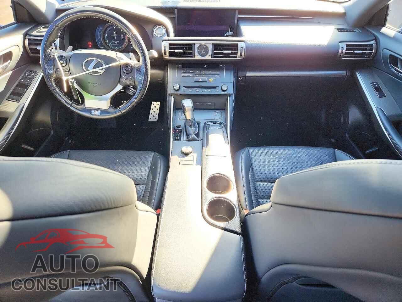 LEXUS IS 2016 - JTHCE1D22G5012680