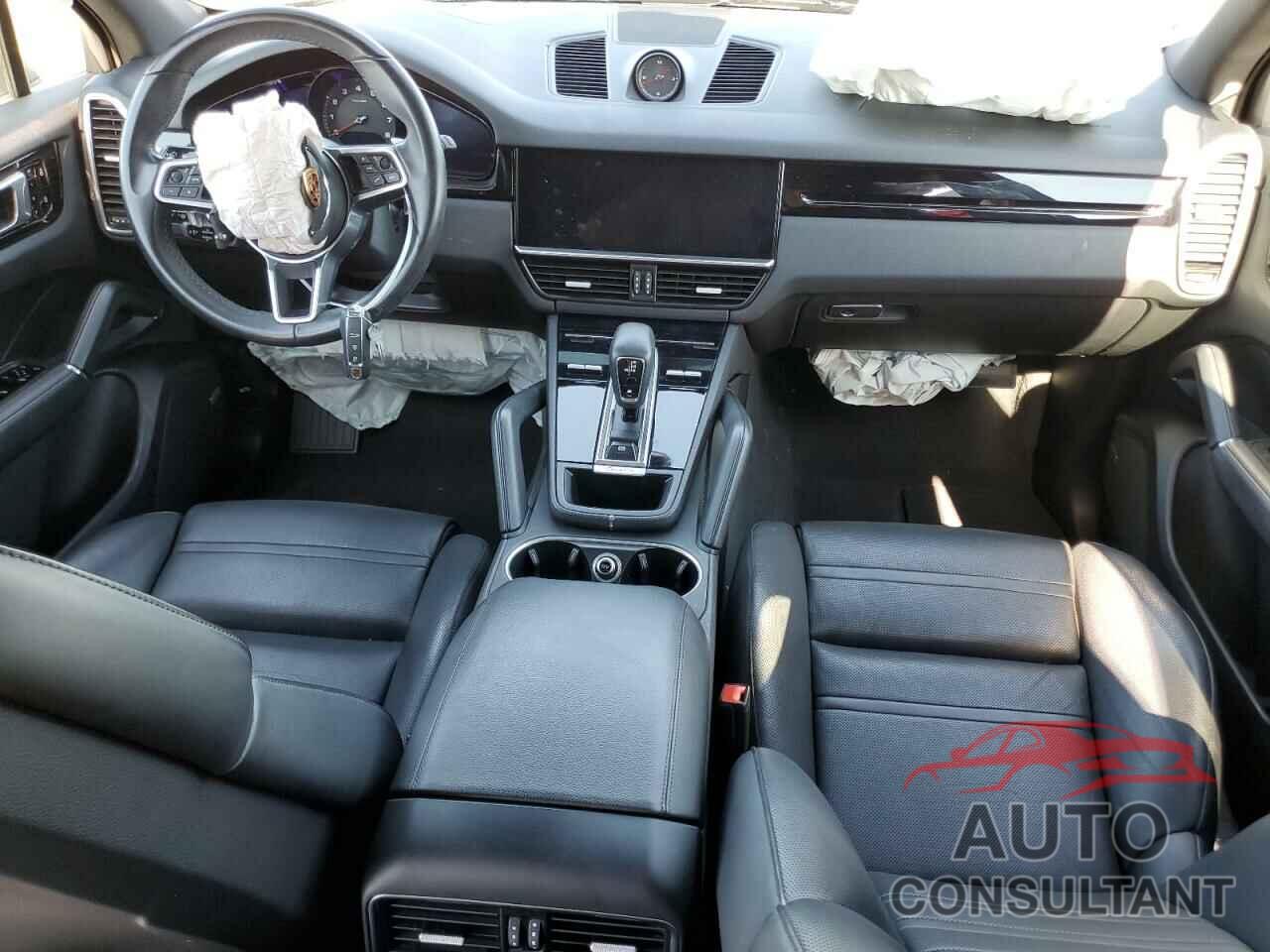 PORSCHE CAYENNE 2019 - WP1AA2AY5KDA10504