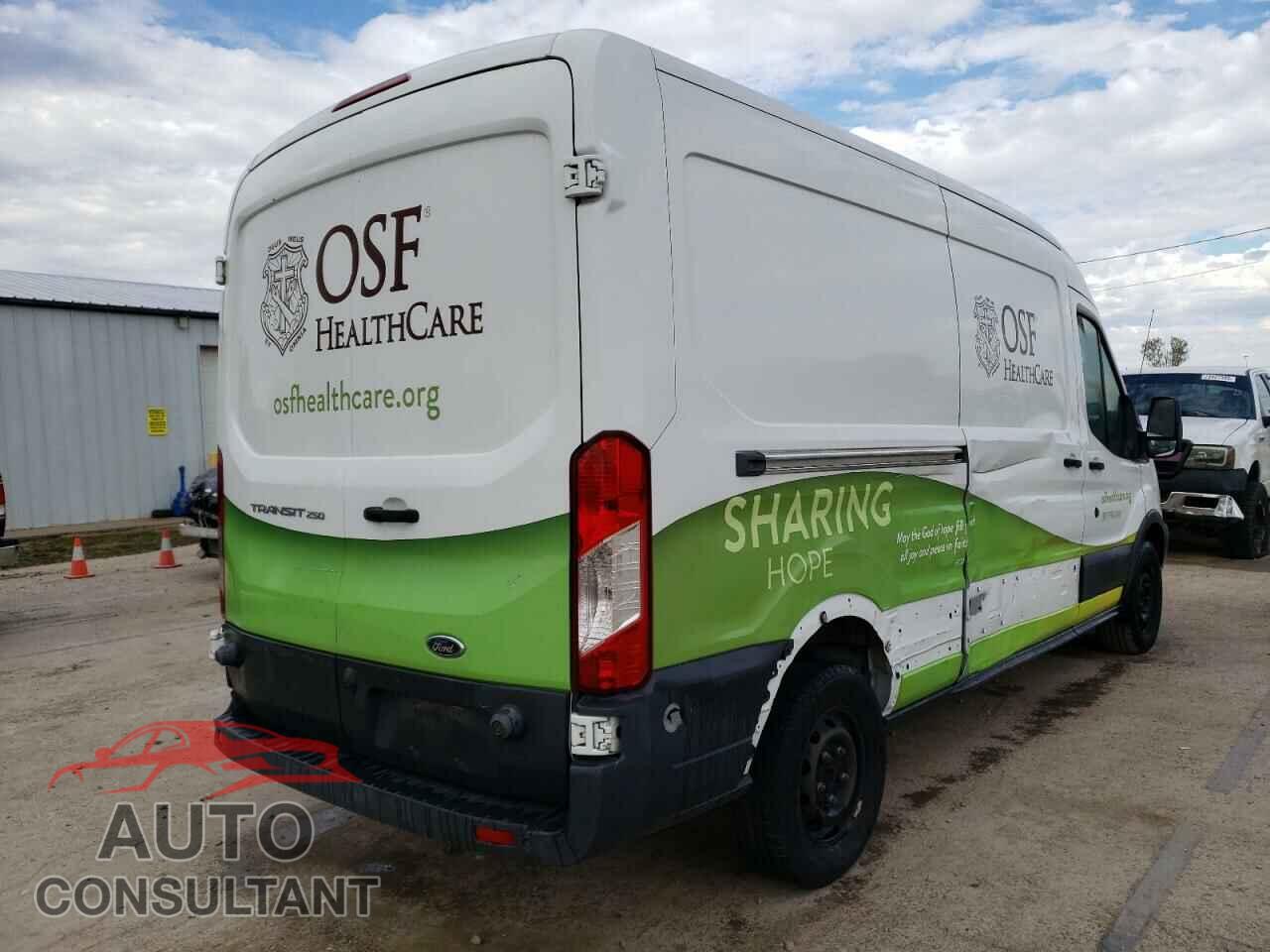 FORD TRANSIT 2017 - 1FTYR2CM7HKB32997
