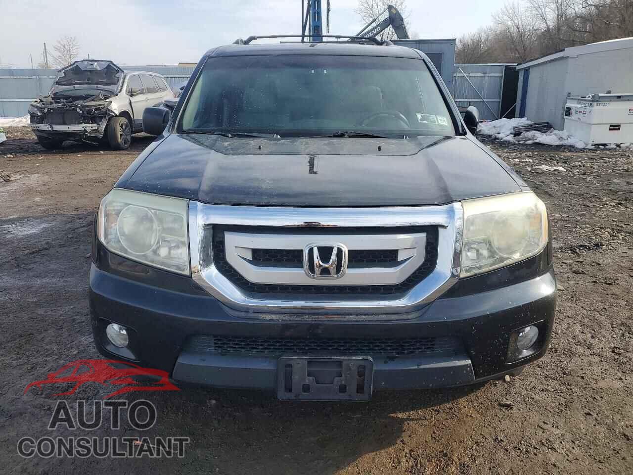 HONDA PILOT 2010 - 5FNYF4H40AB031980