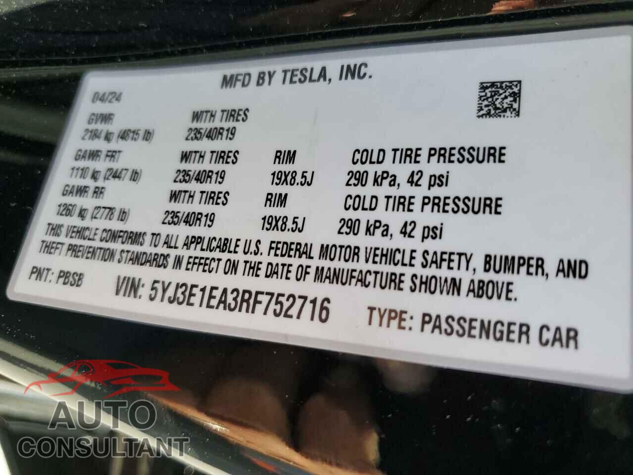 TESLA MODEL 3 2024 - 5YJ3E1EA3RF752716