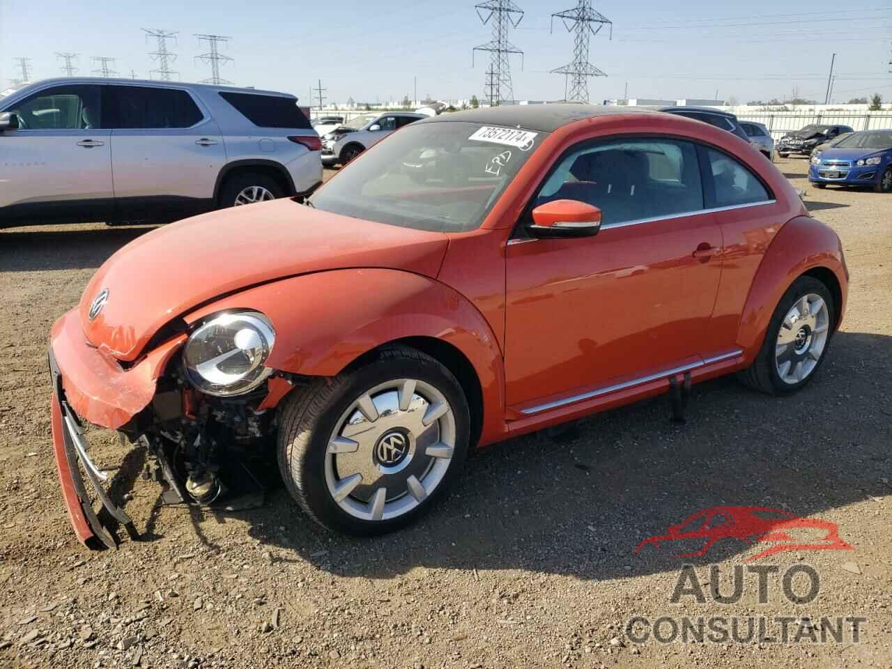VOLKSWAGEN BEETLE 2018 - 3VWJD7AT5JM728645