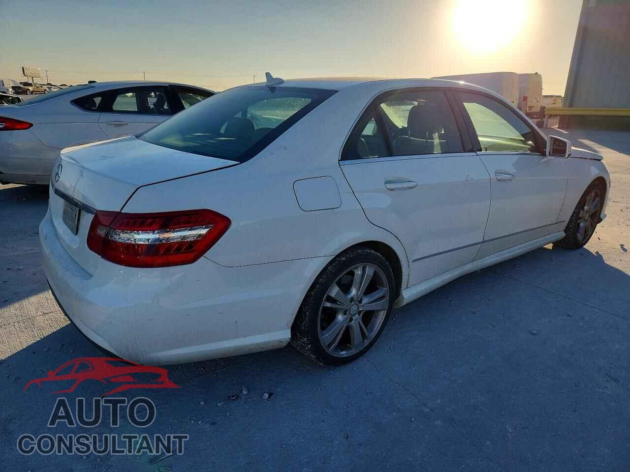 MERCEDES-BENZ E-CLASS 2013 - WDDHF5KB1DA753569