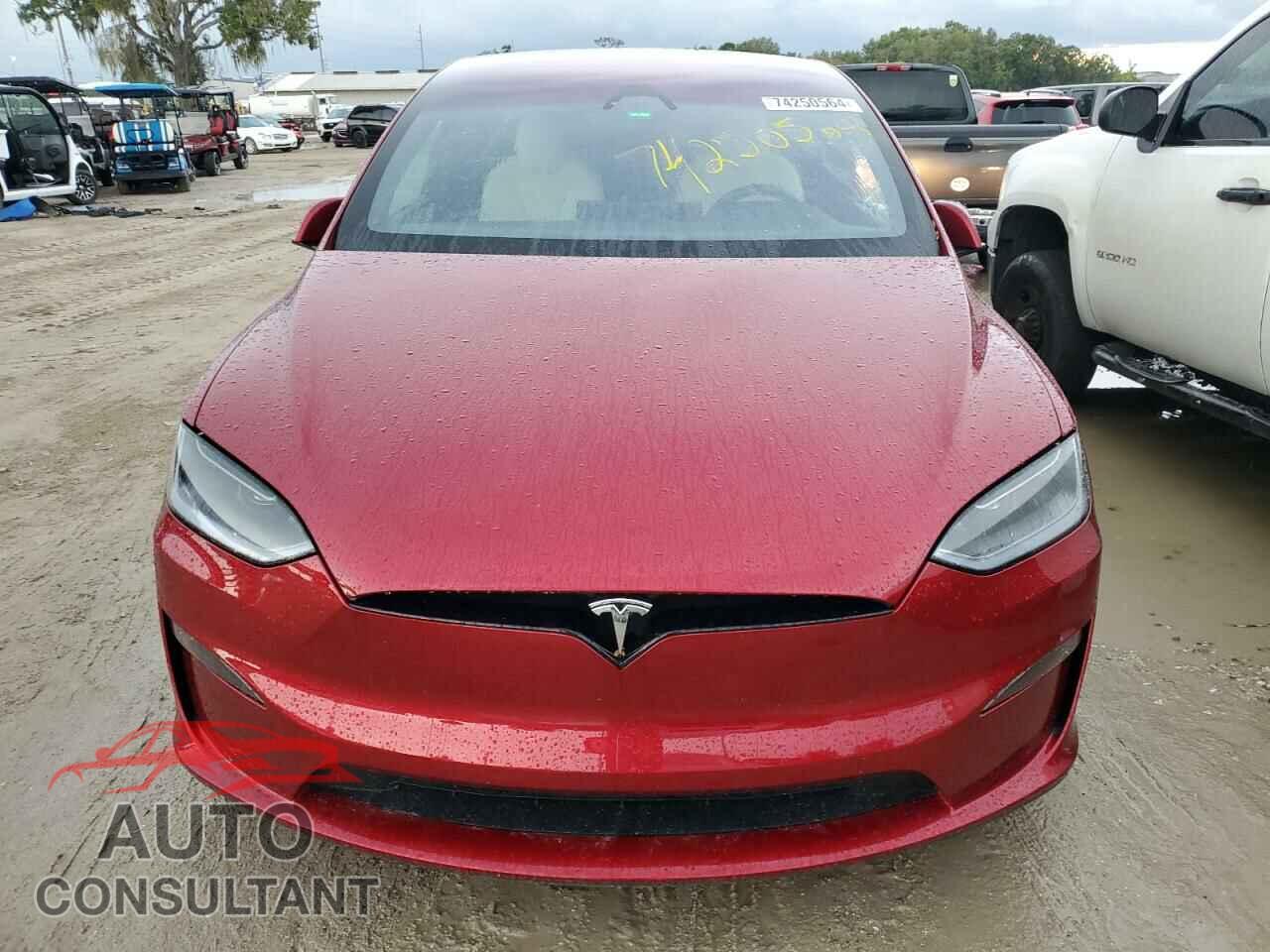 TESLA MODEL X 2024 - 7SAXCBE63RF449074