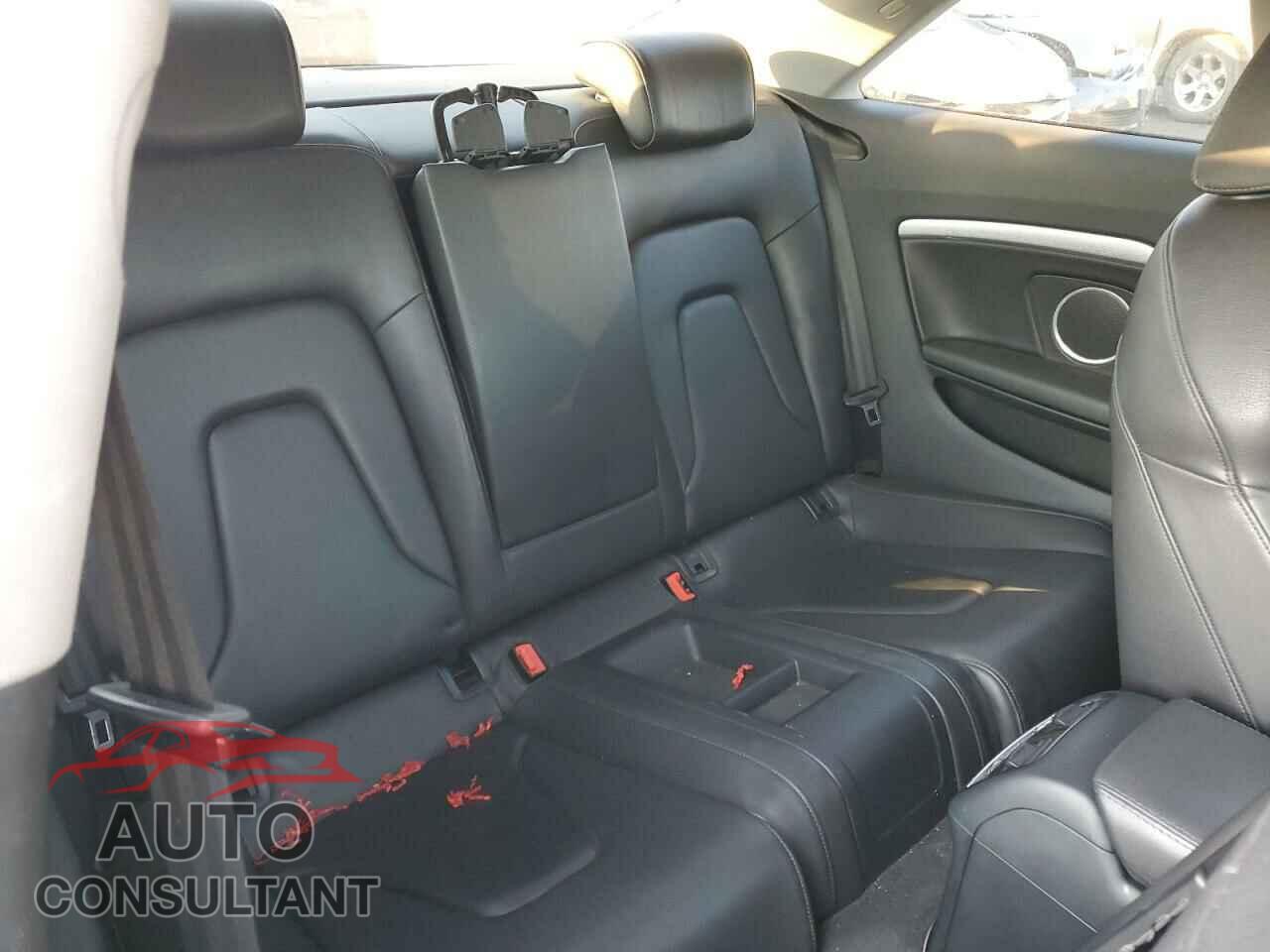 AUDI A5 2013 - WAULFAFR0DA046948